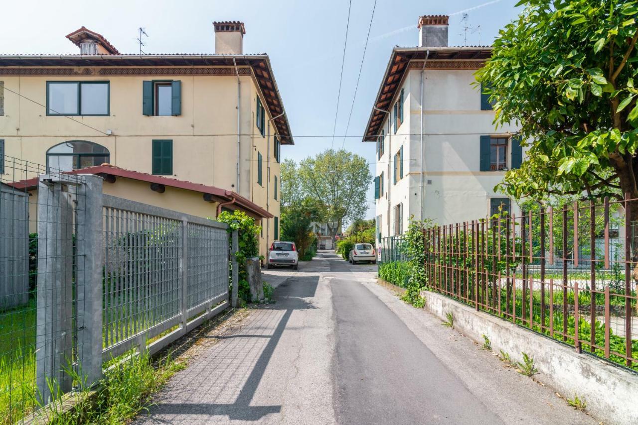 Prato Della Valle Roomy Flat Pádua Exterior foto
